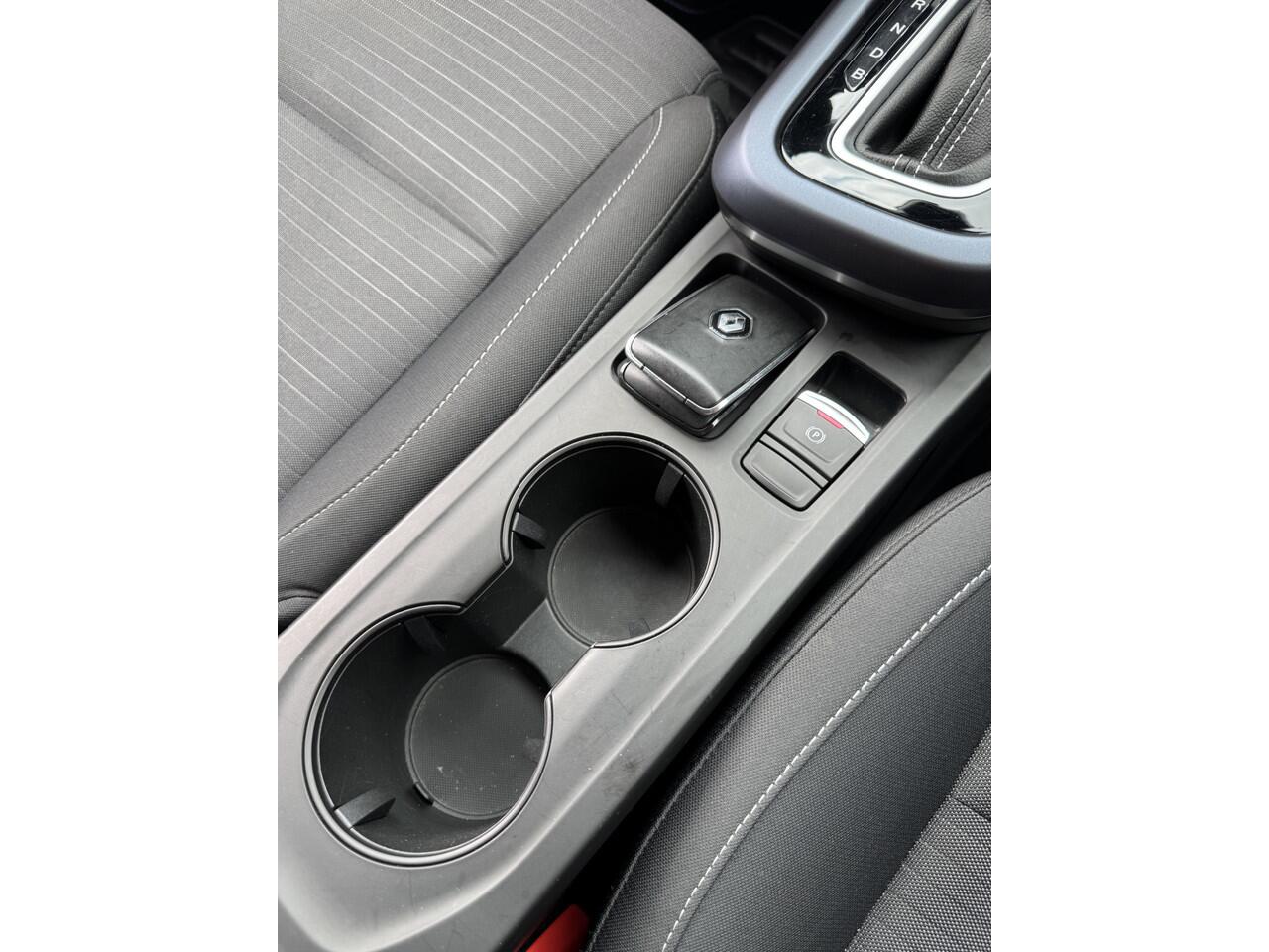 Renault Arkana 1.6 E-Tech Hybrid 145 Zen