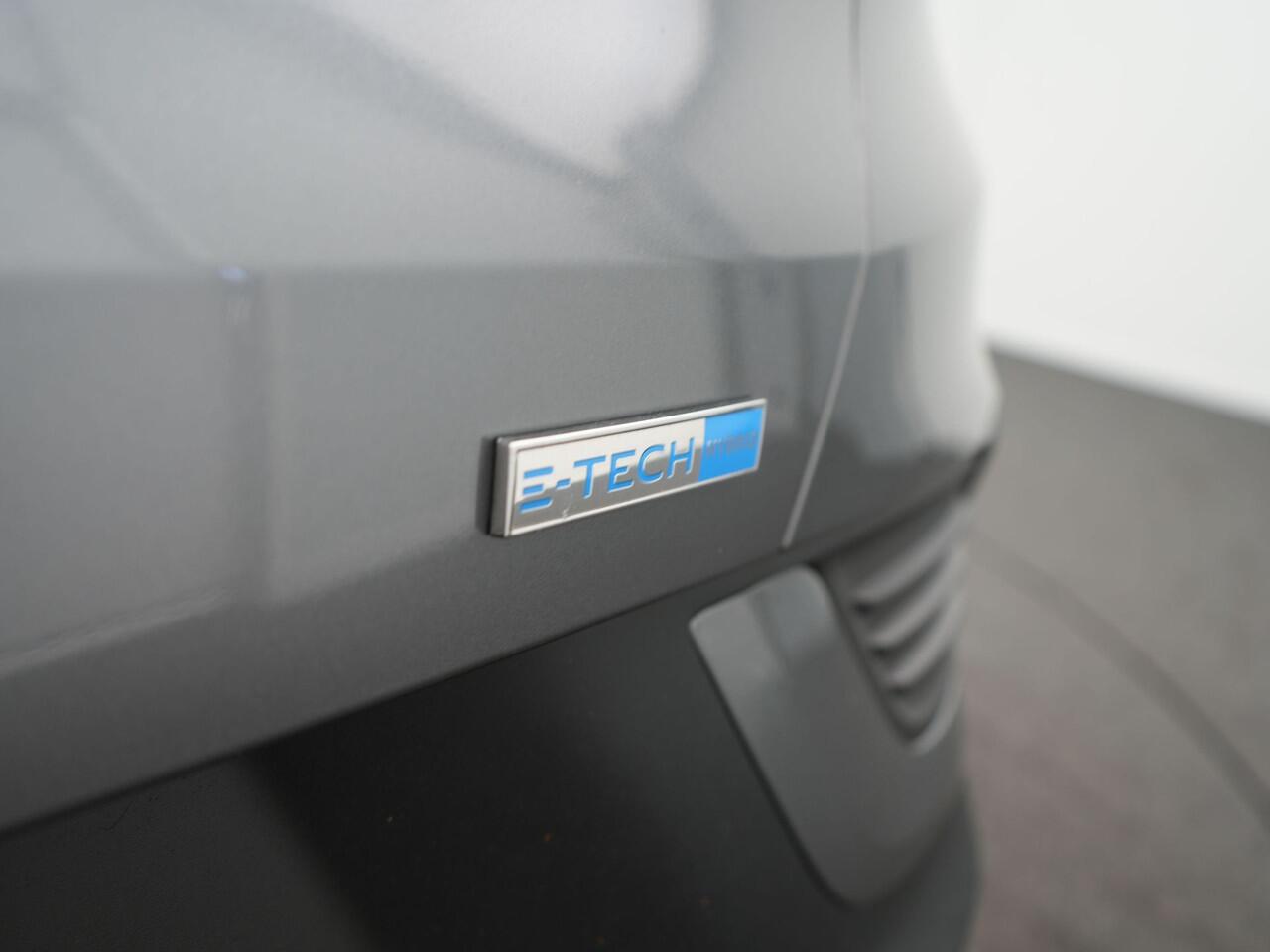 Renault Arkana 1.6 E-Tech Hybrid 145 Intens - RIJKLAARPRIJS - Achteruitrijcamera - All seasonbanden - Trekhaak