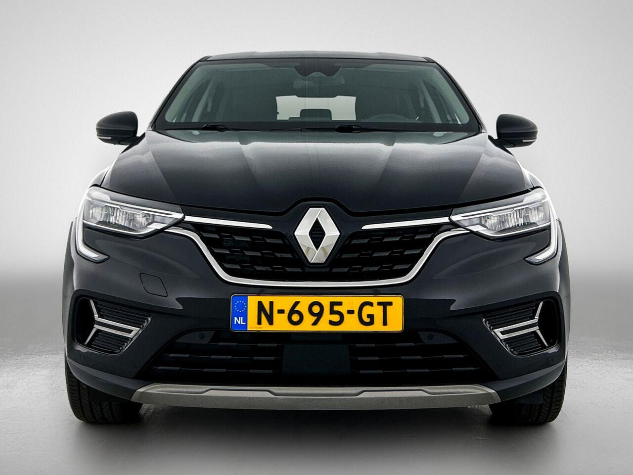 Renault Arkana 1.6 Automaat Hybrid 145 Intens / Trekhaak / Pdc.V+A / Lmv / Stoel+stuur verwarming / Carplay / Keyless entry+start / Apk 11-2027