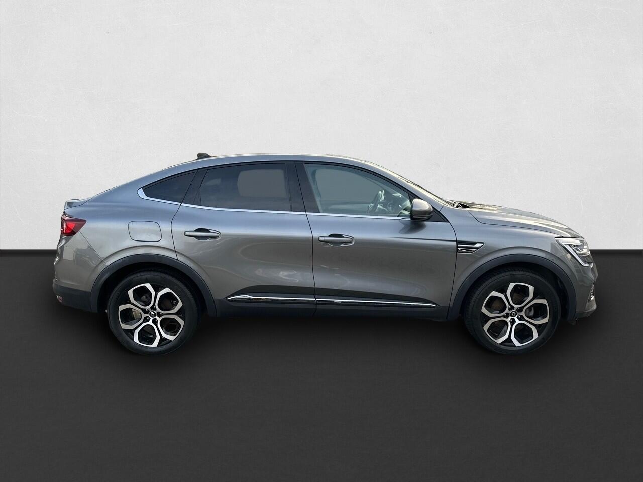 Renault Arkana 1.6 E-Tech Hybrid 145 Intens CRUISE / PDC / CAMERA / NAVI / CLIMATE