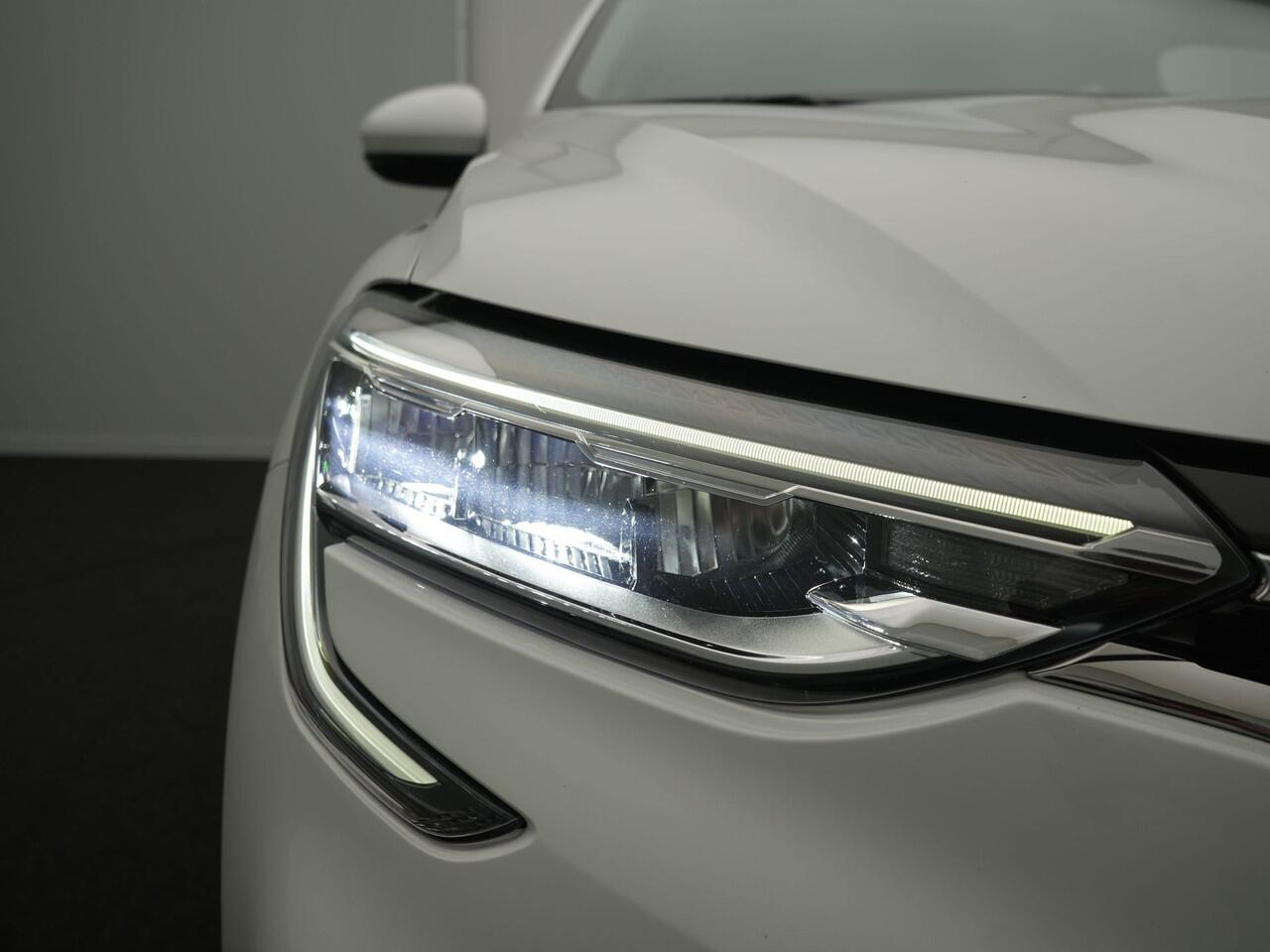 Renault Arkana 1.6 E-Tech Hybrid 145 Zen - RIJKLAARPRIJS - All seasonbanden - Achteruitrijcamera