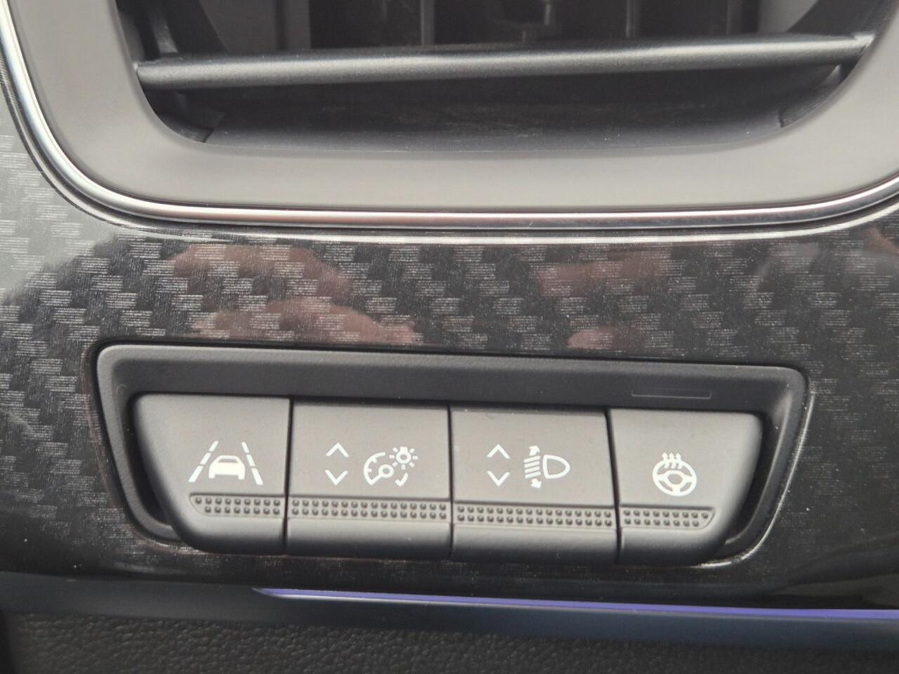 Renault Arkana 1.3TCE MHEV RS-LINE 140PK AUT. NAVI CAMERA AIRCO LMV