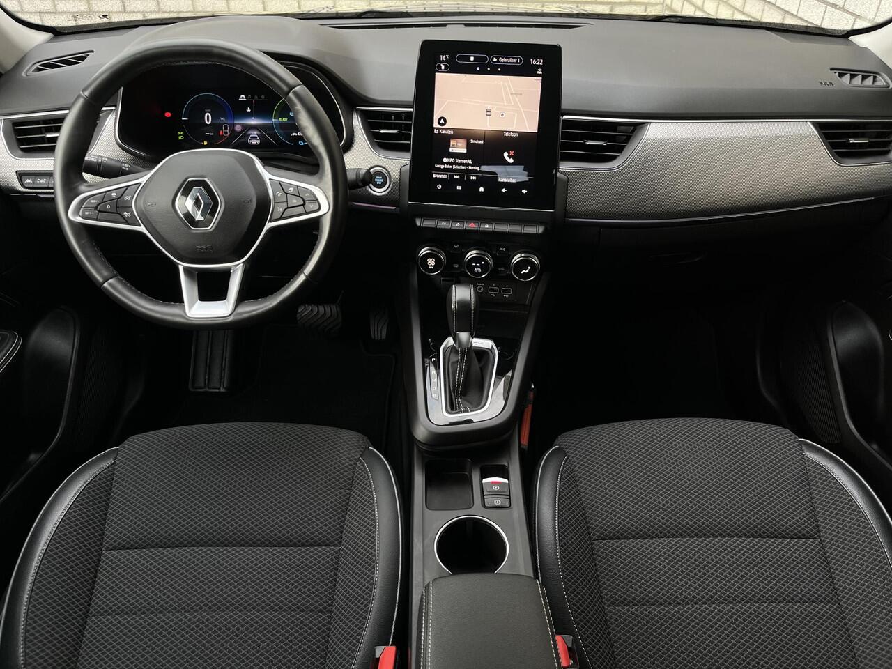 Renault Arkana 1.6 E-Tech Hybrid 145 Intens | Afneembare trekhaak | Achteruitrijcamera | Apple CarPlay / Android Auto | Navigatie |