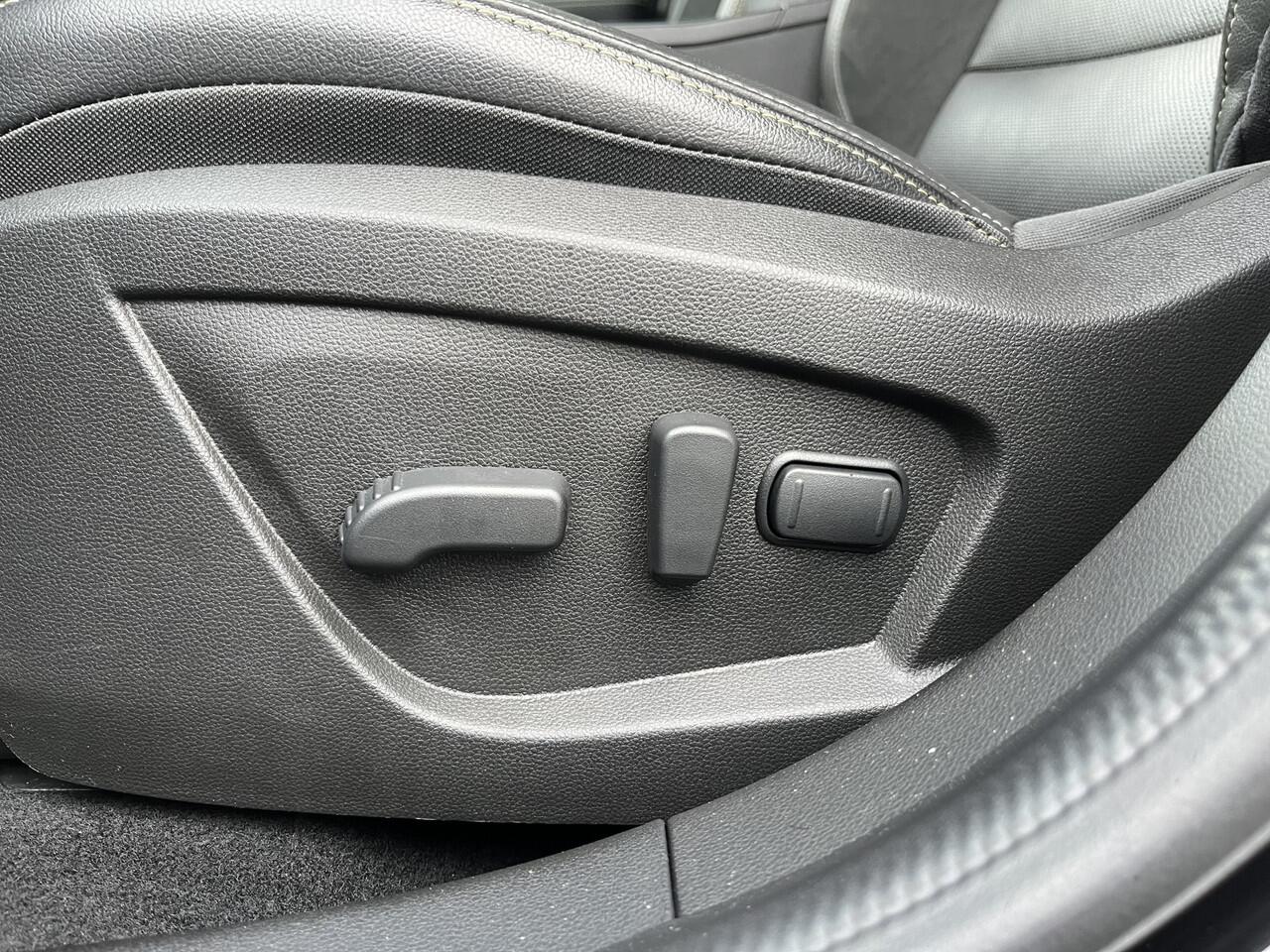 Renault Arkana 1.6 E-Tech hybrid 145PK R.S line / E-Tech engineered / Dealer onderhouden / Adaptive Cruise / Elek. stoelen / Stoel+Stuurverw. / Camera /