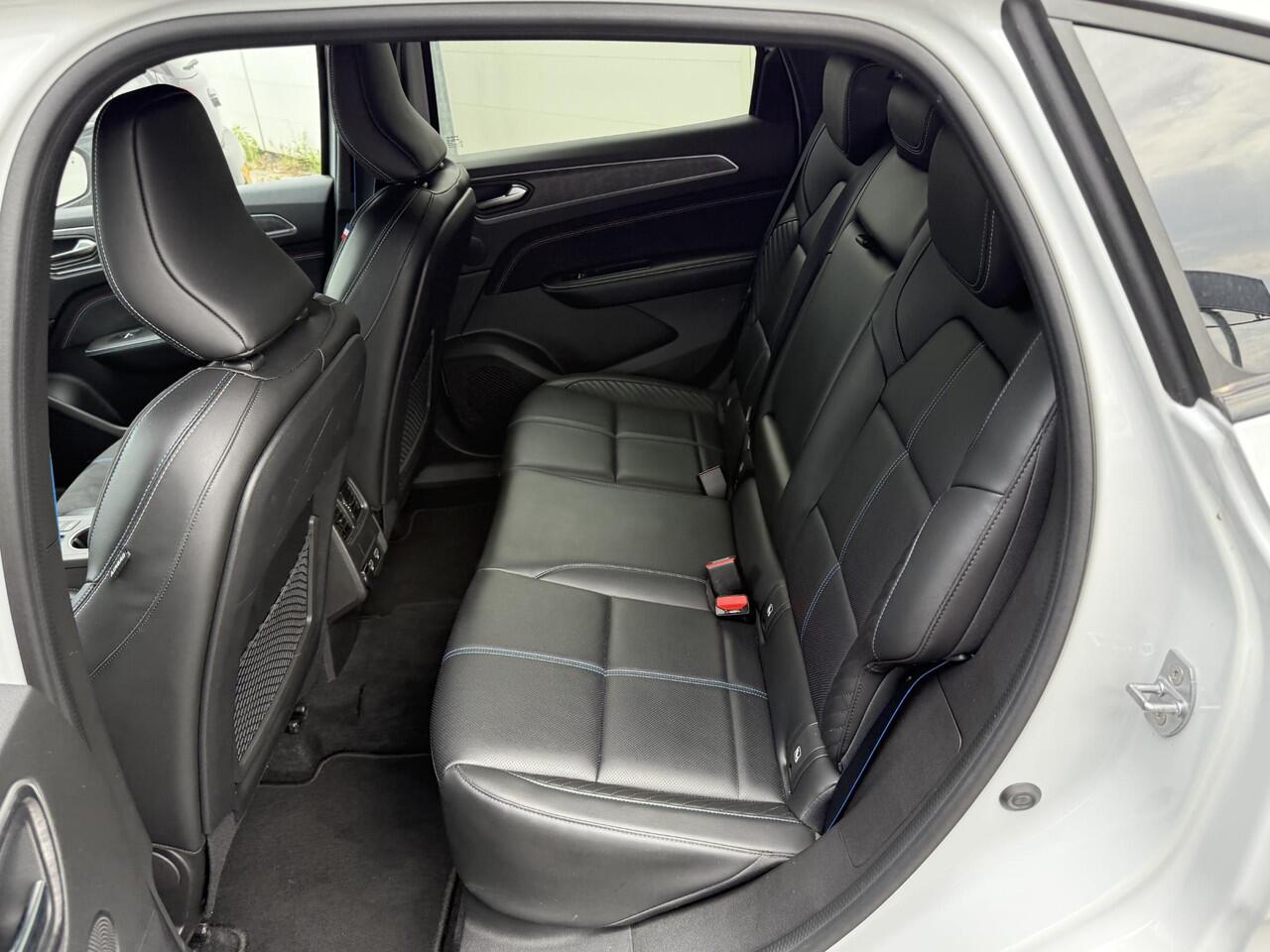 Renault Arkana 1.6 E-Tech full hybrid 145 esprit Alpine (NIEUW MODEL) Groot Scherm | BOSE | Winter Pack | 360" Camera | Elek. Stoelen!