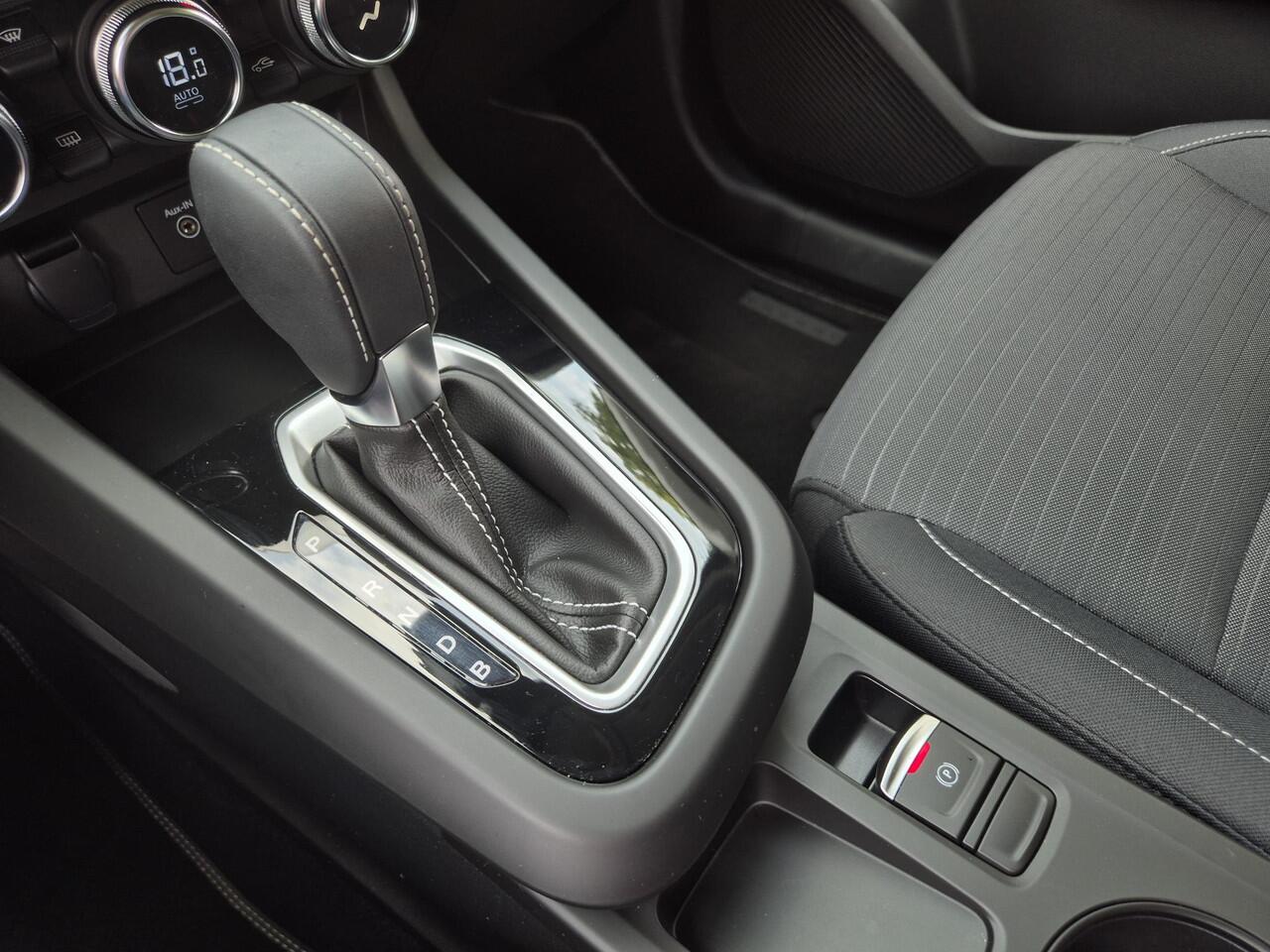 Renault Arkana 1.6 E-Tech full hybrid 145 Evolution Automaat / Apple Carplay Android Auto / Cruise control / Achteruitrijcamera / Keyless Entry/Start / Navigatie / Climate control / Lichtmetalen wielen 17" /