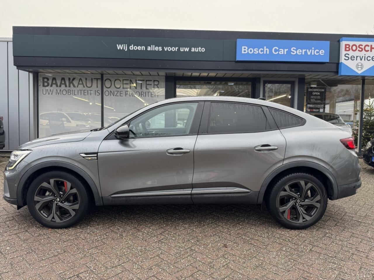 Renault Arkana 1.6 E-Tech Hybrid 145 RS Line | 360 camera | Leer