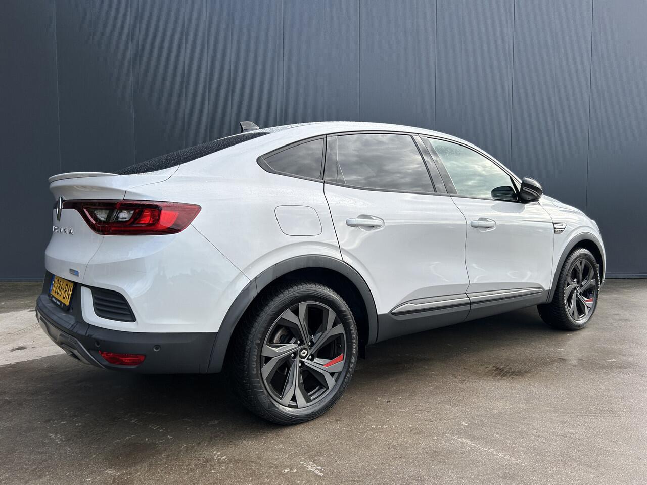 Renault Arkana 1.6 E-Tech Hybrid 145 RS Line 1E EIGENAAR LED NAVI CRUISE ECC CAMERA