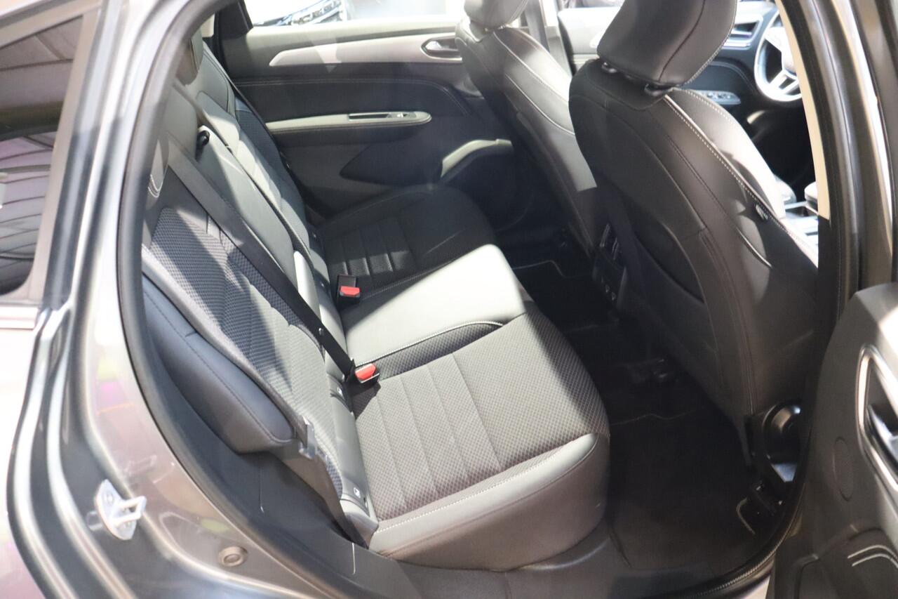 Renault Arkana 1.6 E-Tech Hybrid 145 Intens