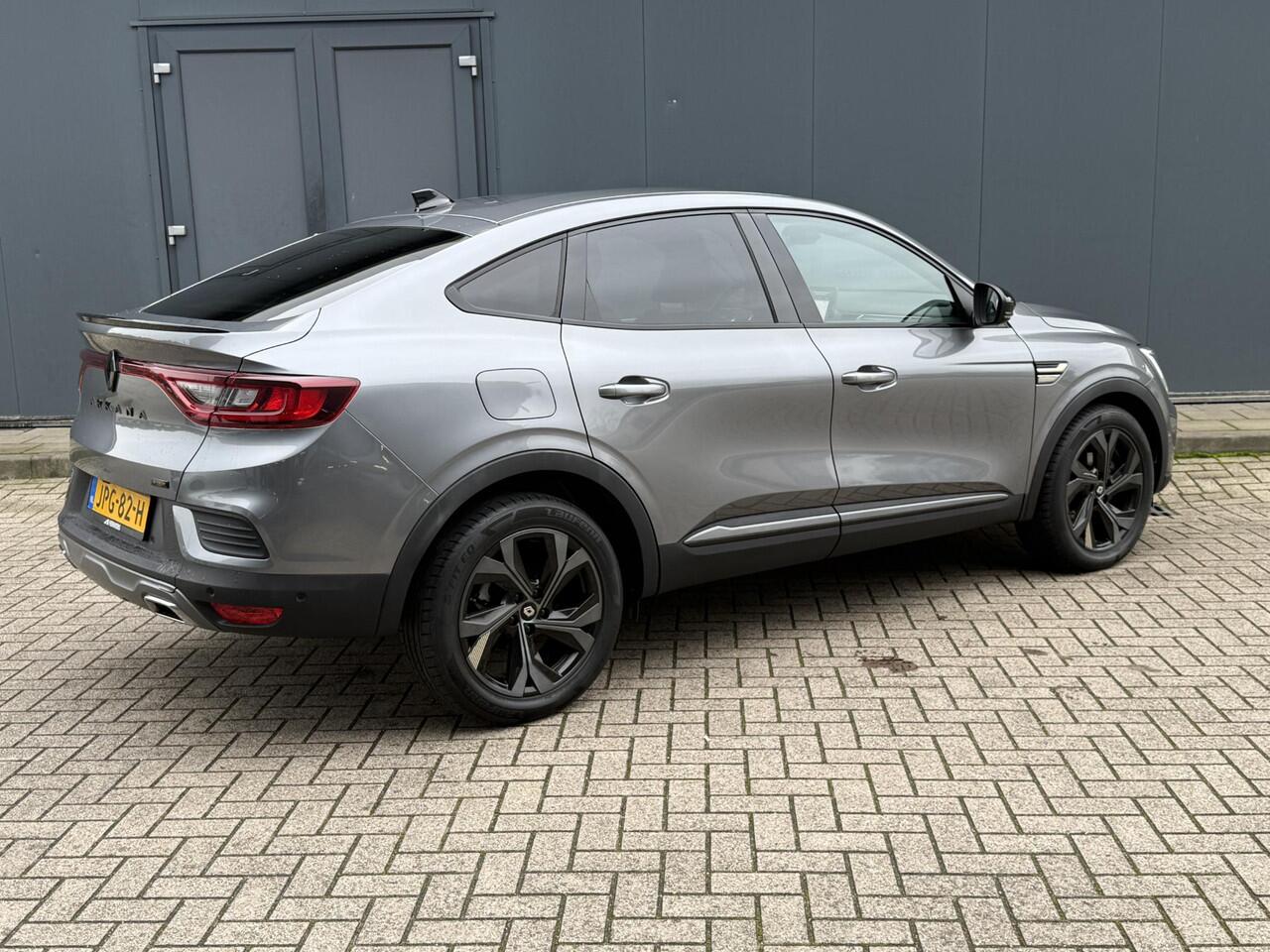 Renault Arkana 1.6 E-Tech Engineered/RS full hybrid 145 Automaat / Pack Solid / Pack Advanced Driving / Stuur-, en Stoelverwarming / Achteruitrijcamera / Keyless Entry/Start / Adaptief CC / Apple Carplay Android Auto / Elektrisch voorstoelen /