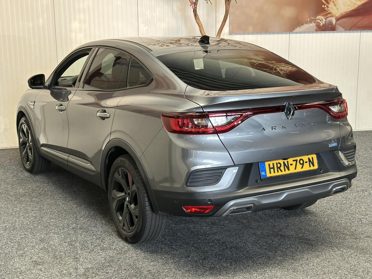Renault Arkana 1.6 E-TECH HYBRID 145 R.S. LINE NAVIGATIE LEDER/ALCANTARA APPLE CARPLAY/ANDROID ADAPTIVE CRUISE CONTROL KEYLESS GO ACHTERUITRIJCAMERA ZEER MOOI!! 3010