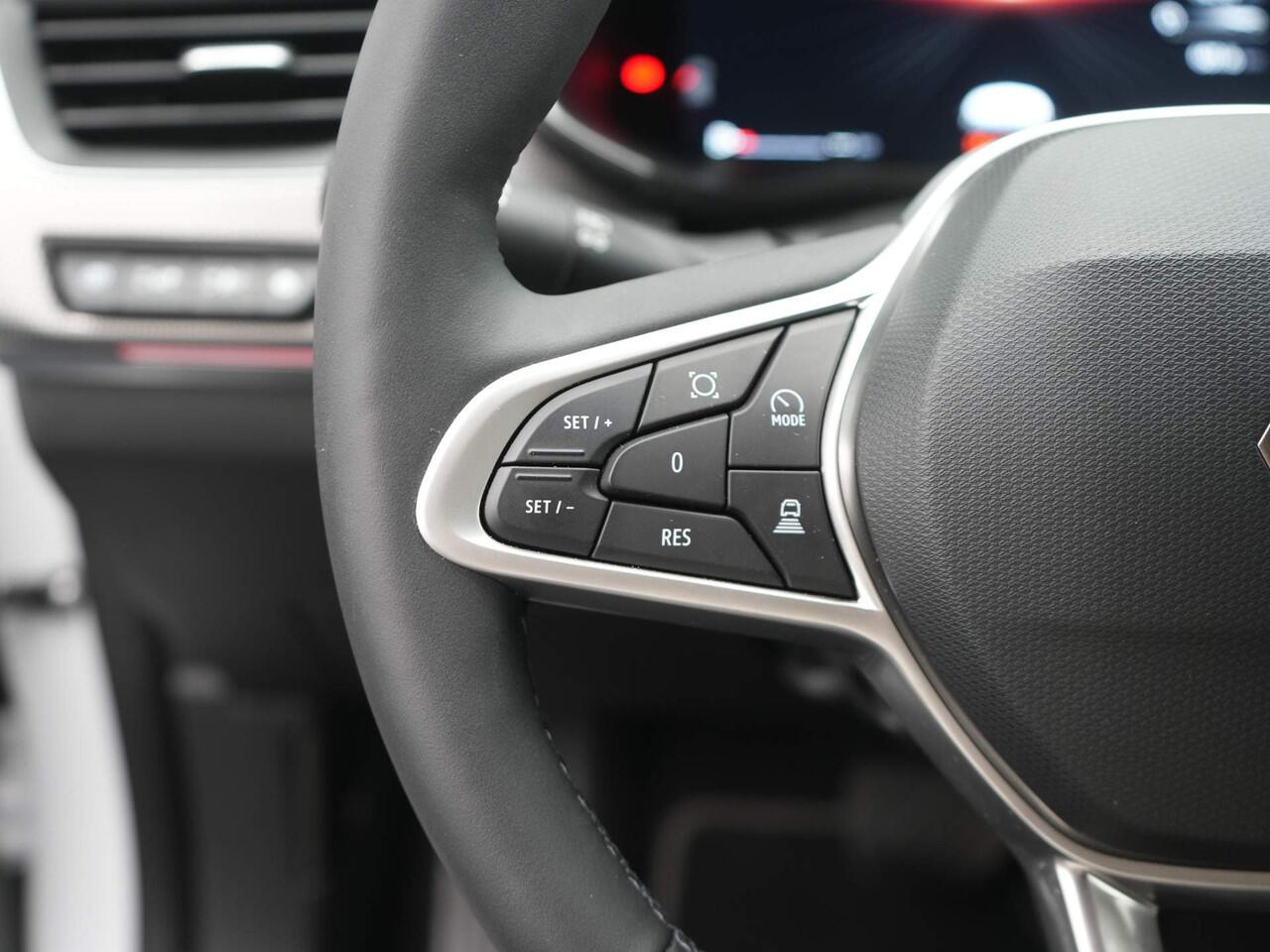 Renault Arkana 1.6 E-Tech Hybrid 145 Techno - DEMO - Elektrische stoelen - Stoel- en stuurverwarming - 360 graden camera