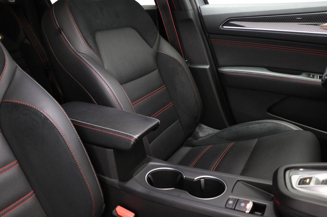 Renault Arkana 1.6 E-Tech Hybrid 145 R.S. Line | STUURVERWARMING | DAB | APPLE | CAMERA