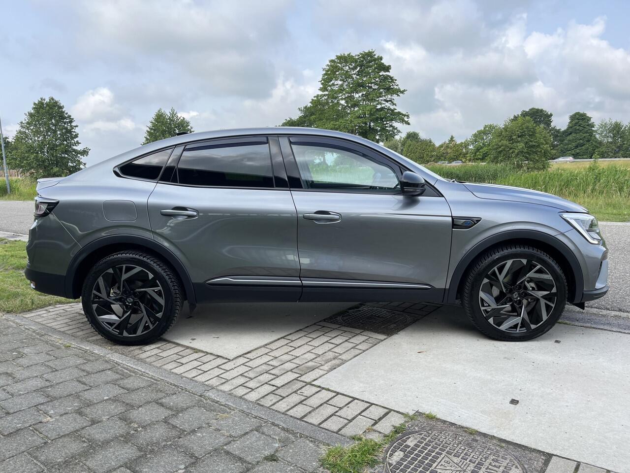 Renault Arkana 1.6 E-Tech full hybrid 145 esprit Alpine / Facelift! / Adaptive Cruise / Camera / Stoel+Stuurverw. /