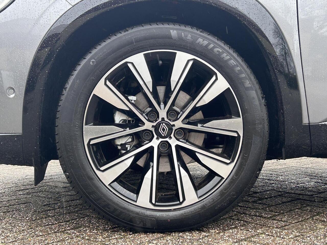 Renault Austral 1.3 Mild Hybrid 160 X-tronic Techno / DEMO / Trekhaak afn. / trekgewicht 1.800 kg / Pack Look / Pack Solid / Pack around view camera / Pack Safety / Panorama dak / Adaptieve Cruise / Massage stoel / elektrische stoel met geheugen / verwarmde voorruit / ve