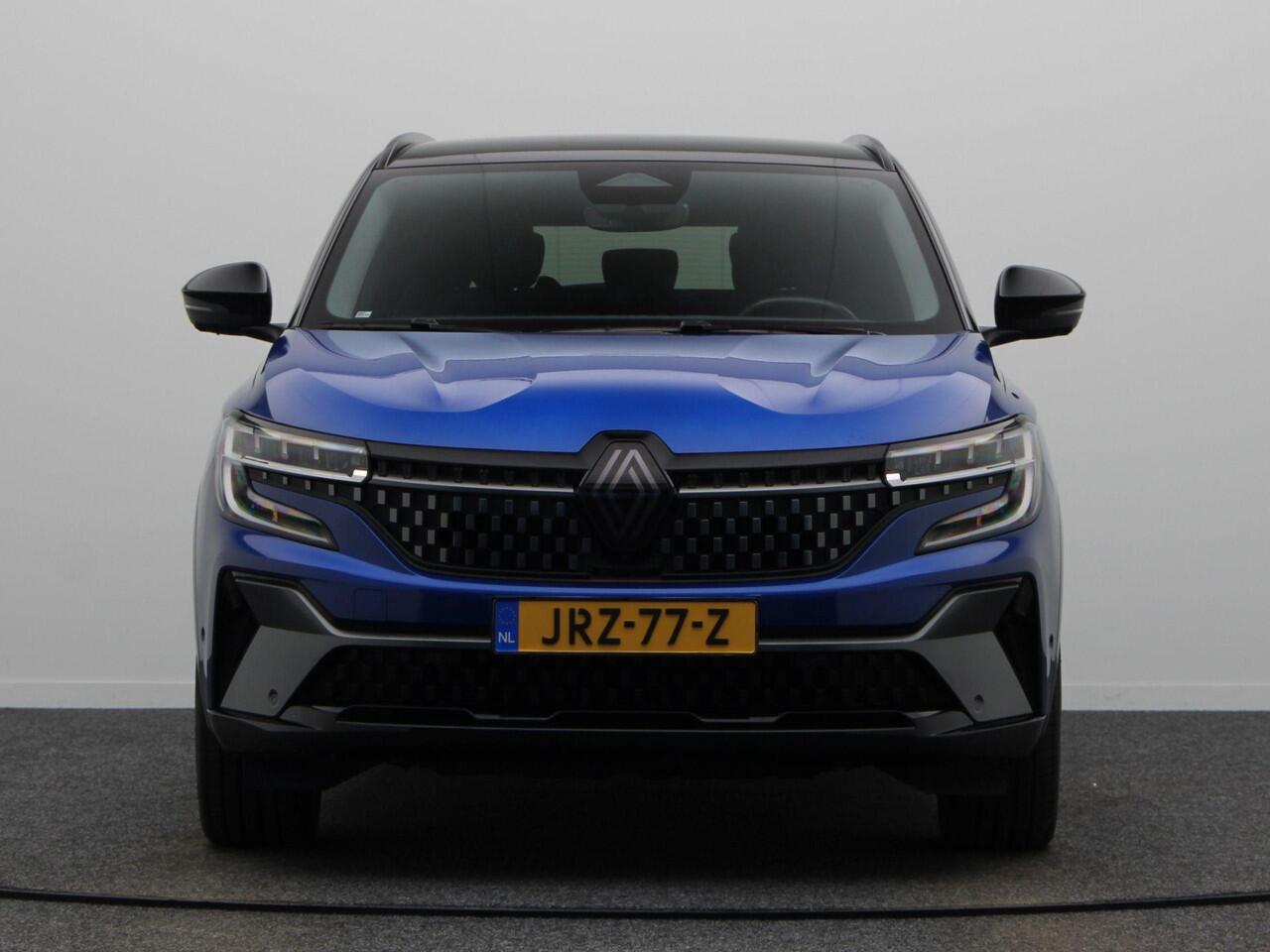 Renault Austral 1.2 E-Tech full hybrid 200 iconic esprit Alpine | 1500KG Trekgewicht | Stoel Stuur Voorruitverwarming | Elektrisch verstelbare voorstoelen | Lichtmetalen velgen | Adaptive Cruise Control |