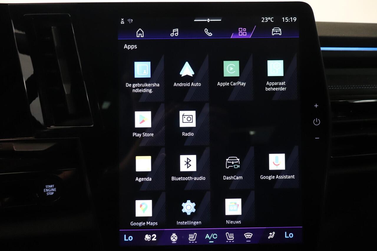 Renault Austral 1.2 E-Tech full hybrid 200 iconic esprit Alpine | Rondomzicht camera | Harman Kardon audio | electr achterklep | stuur & stoel verwarming | LED |