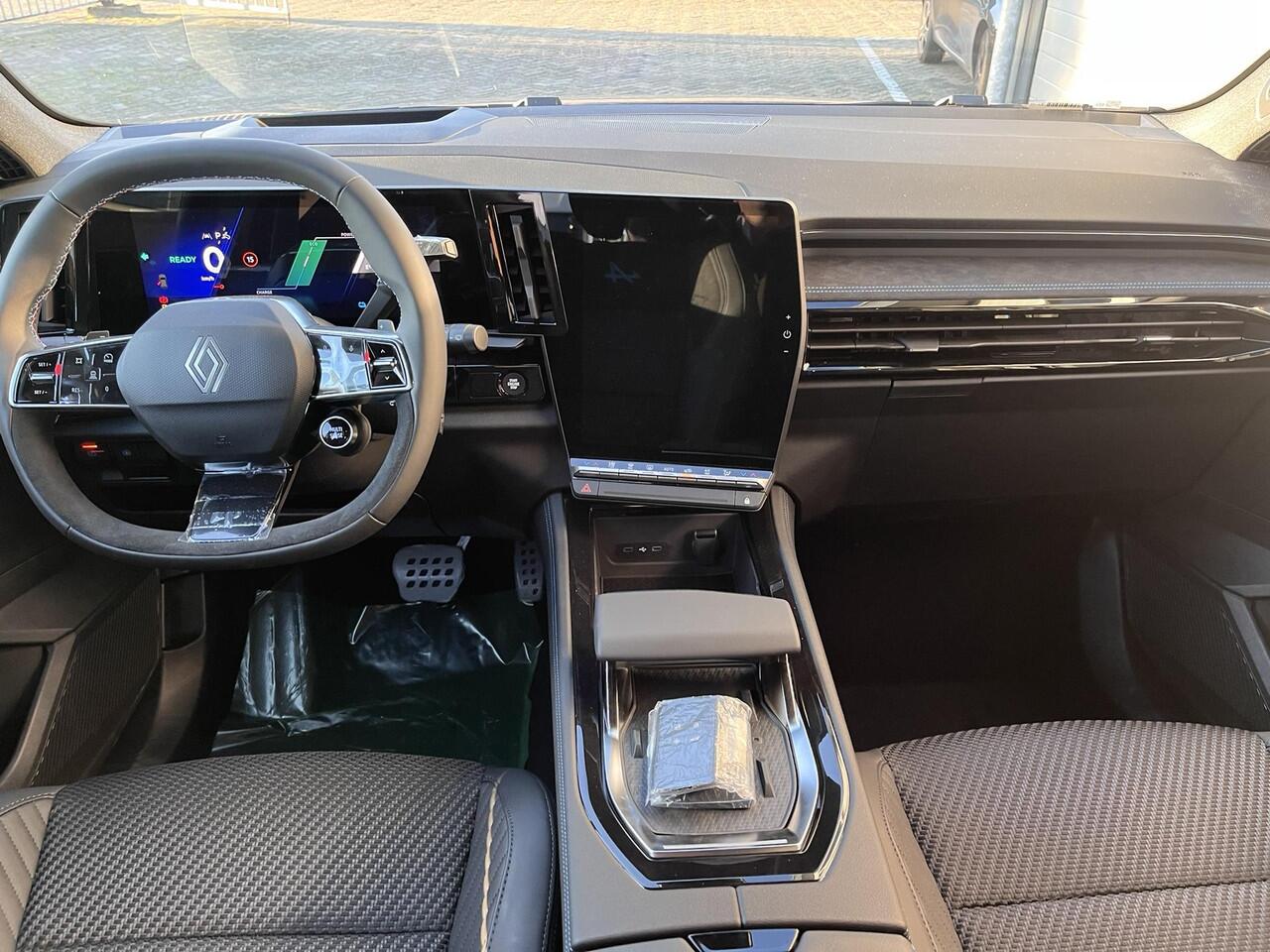 Renault Austral 1.2 E-Tech full hybrid 200 iconic esprit Alpine