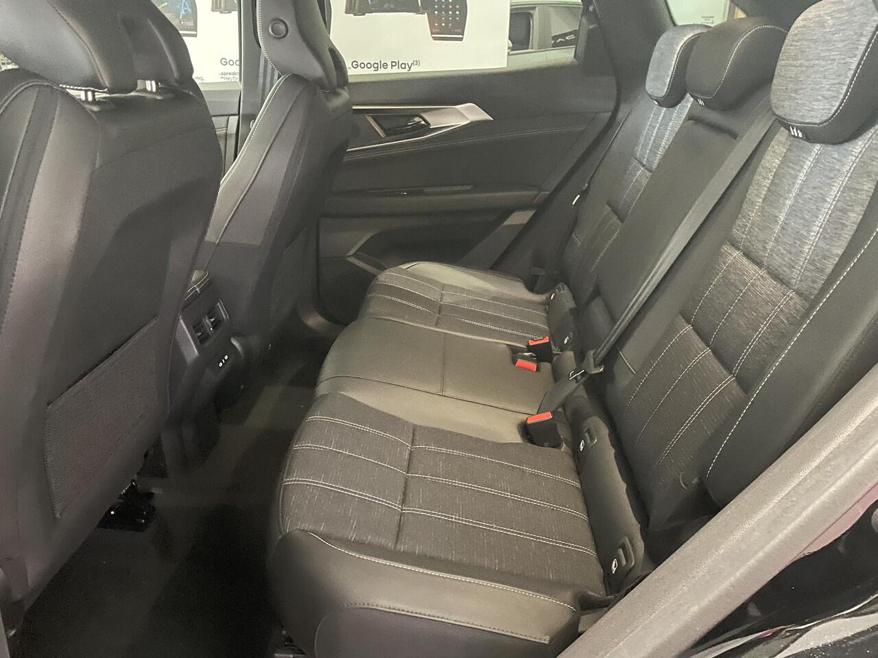 Renault Austral 1.2 mild hybrid 160 X-tronic / Aanhangwagen geremd 1800KG / Panoramadak / Direct leverbaar /