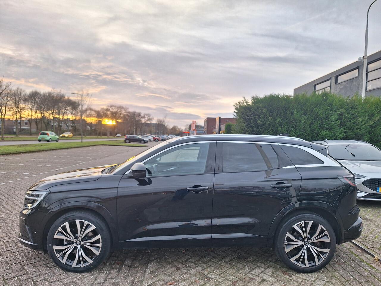 Renault Austral 1.2 E-Tech full hybrid 200 iconic esprit Alpine