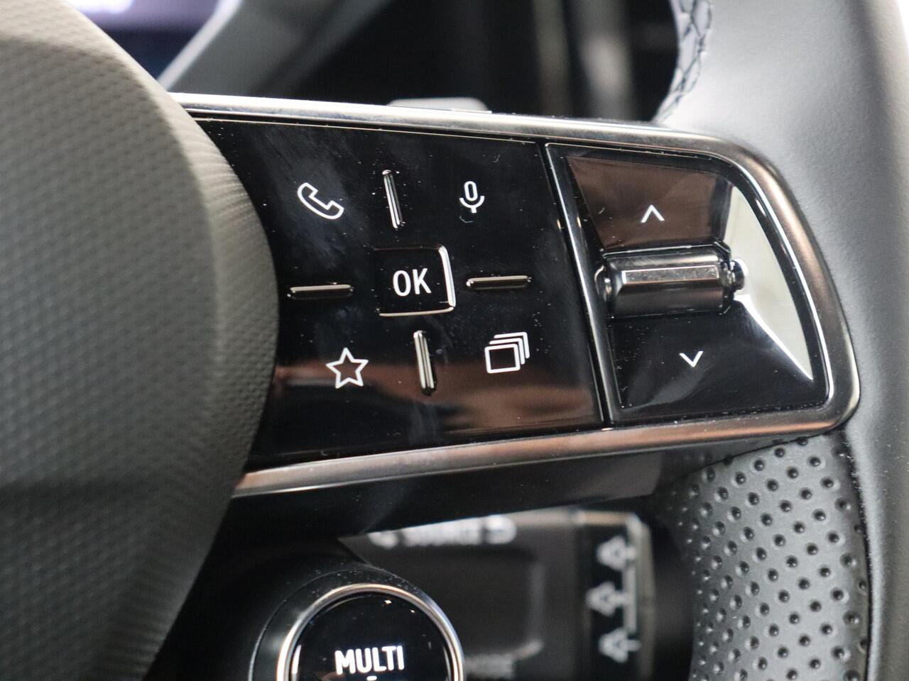 Renault Austral 1.2 mild hybrid 160 PK X-Tronic Techno Navigatie | Climate Control | Cruise Control | Parkeersensoren Achter | Camera Achter | Apple Carplay & Android Auto