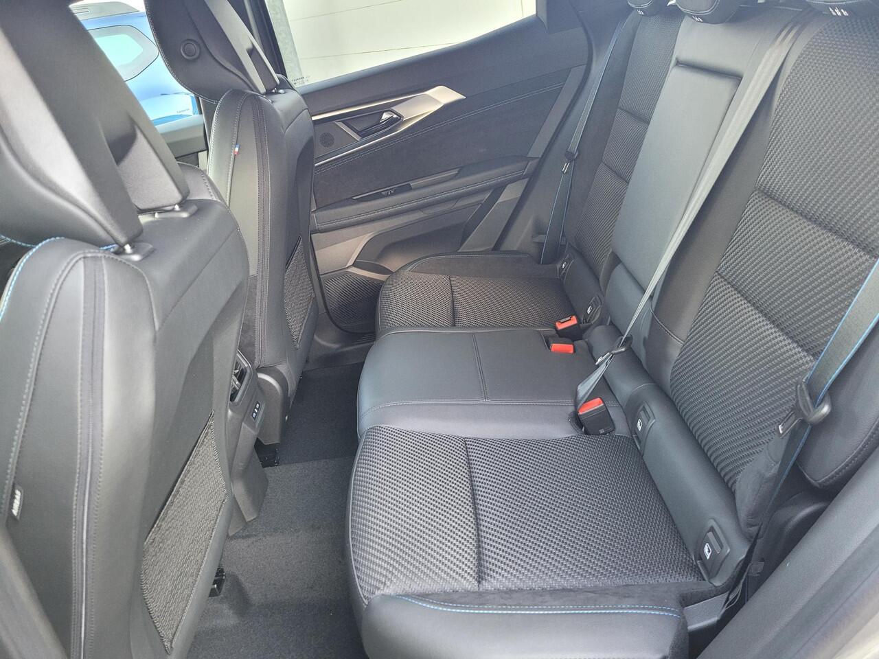 Renault Austral 1.3 TCe 160 X-tronic Techno Esprit Alpine | Panoramadak | Winterpack | 360 Camera | Elek. Stoelen