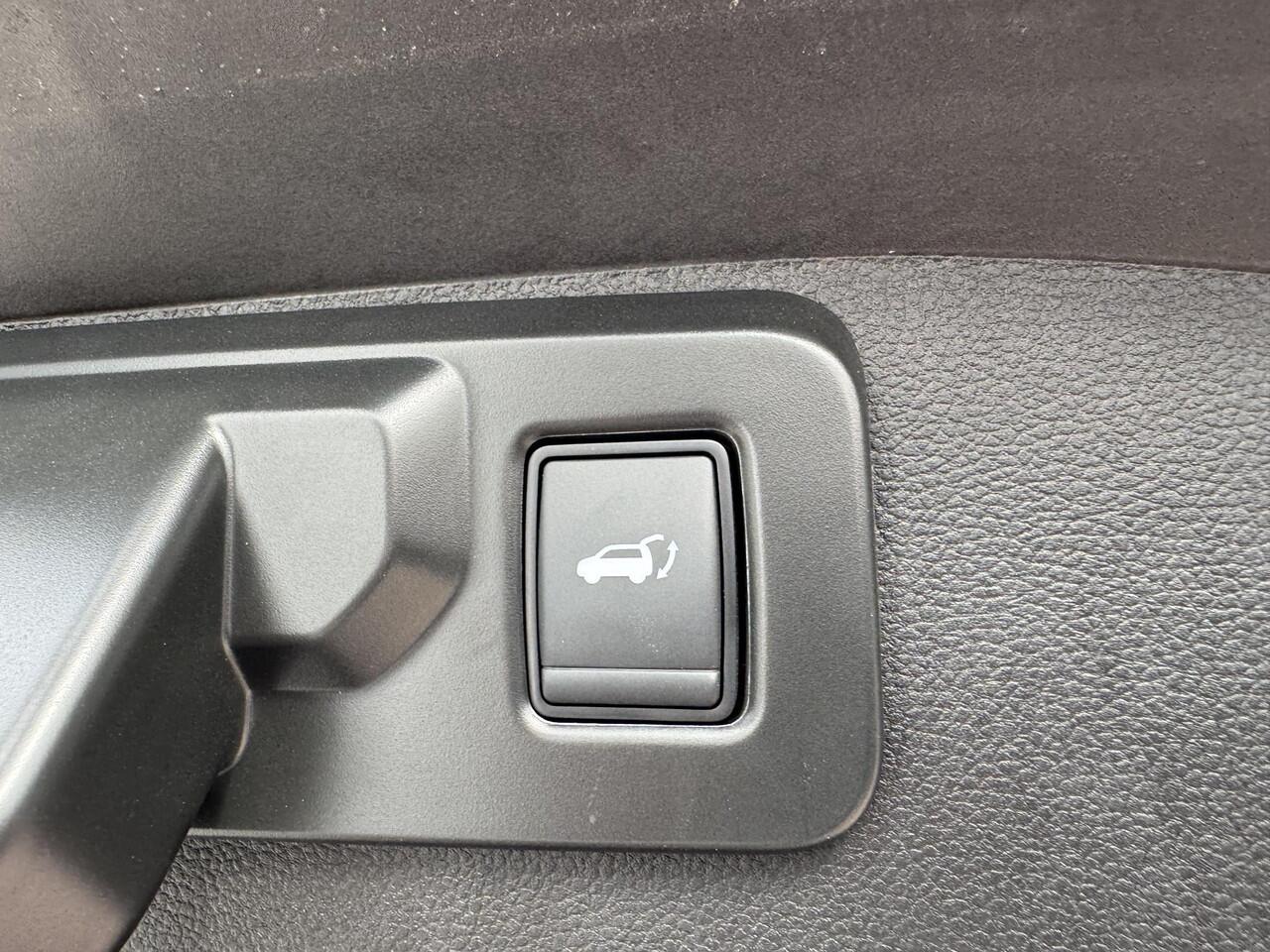 Renault Austral 1.3 mild hybrid 160pk Techno+Pack Comfort!