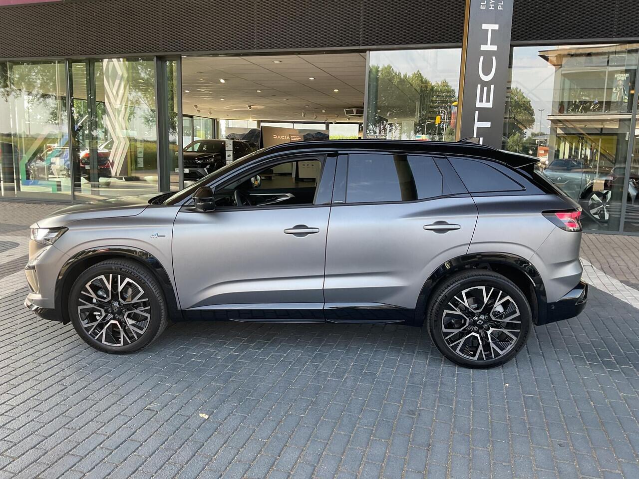 Renault Austral 1.2 E-Tech full hybrid 200 iconic esprit Alpine / Demo Hillegom / Vraag naar beschikbaarheid