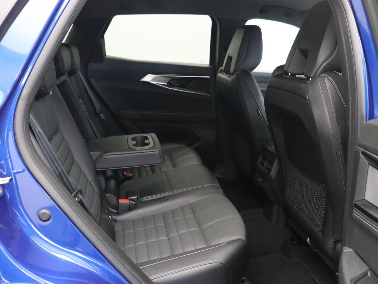 Renault Austral 160pk mild hybrid Iconic | Trekhaak | Harman Kardon | 1800kg Trekvermogen | Bestuurdersstoel met Massage | 360 Graden Camera | Stuur, Stoel en Voorruit Verwarming |