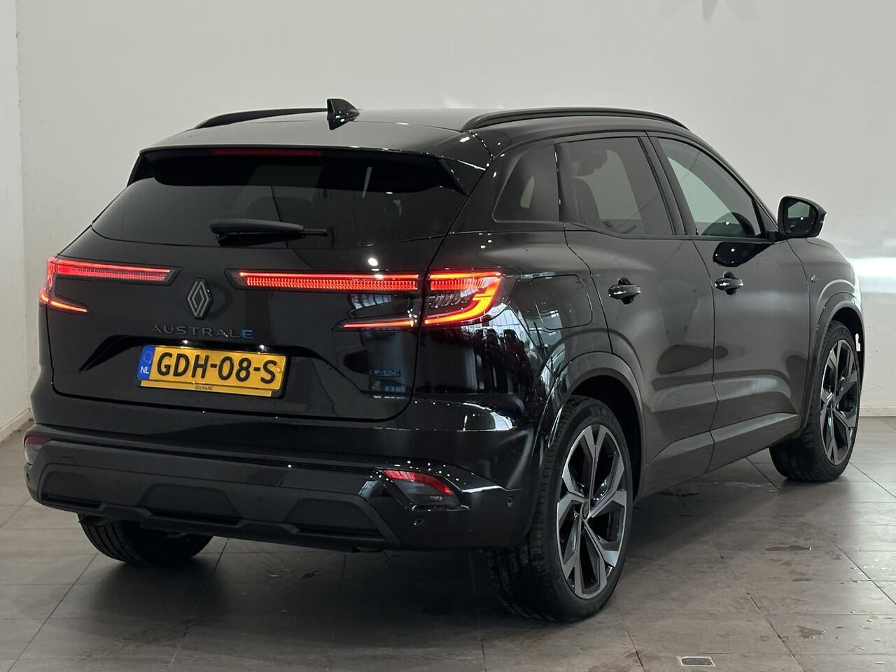 Renault Austral 1.2 E-Tech Full Hybrid 200 Iconic Esprit Alpine | 360° camera | Elektrisch verstelbare voorstoelen | Stoel-, stuur- en voorruitverwarming