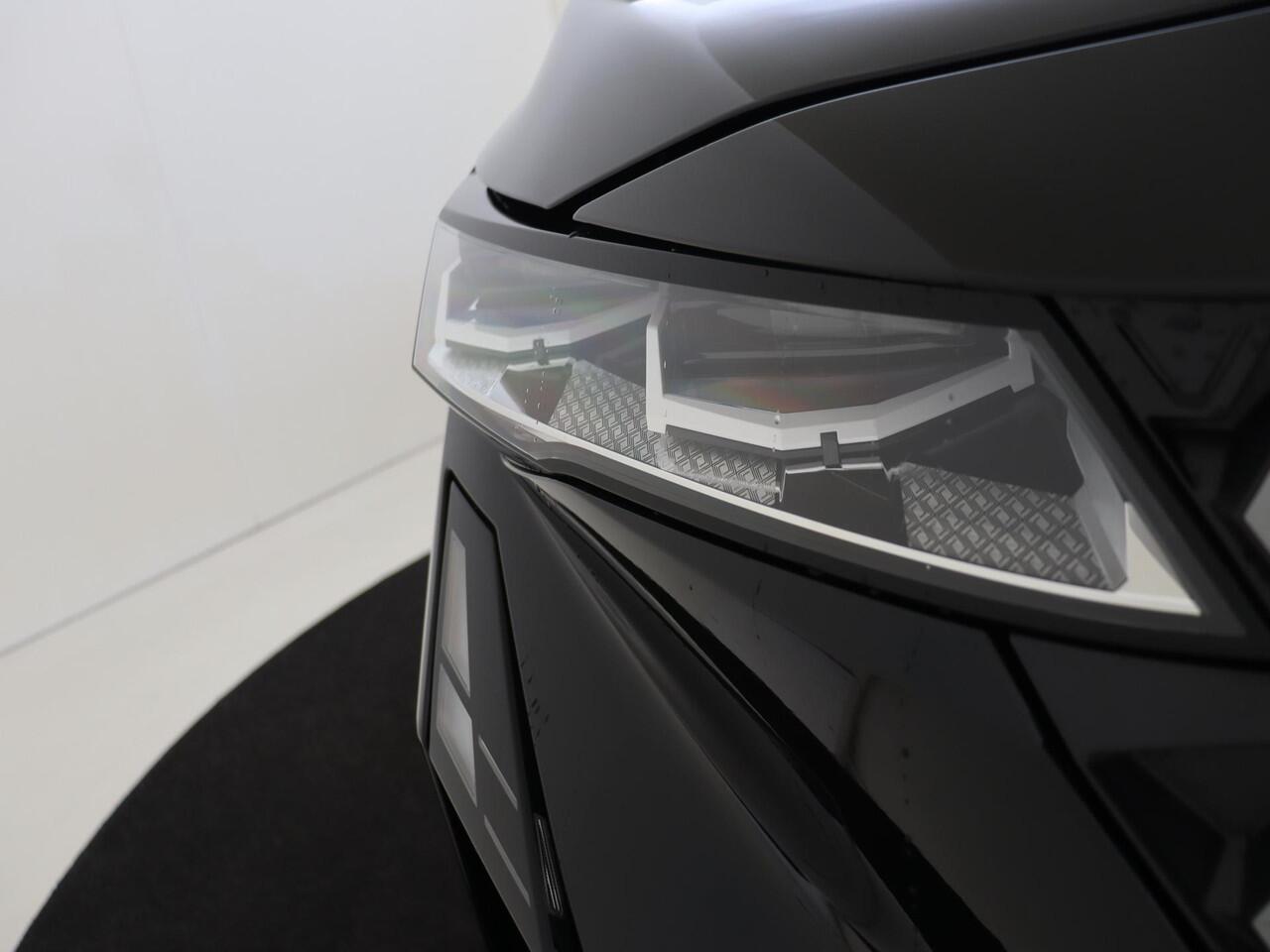 Renault Austral 1.2 E-Tech full hybrid 200 iconic esprit Alpine | Stoelverwarming | Panorama dak | Verwarmbare voorruit