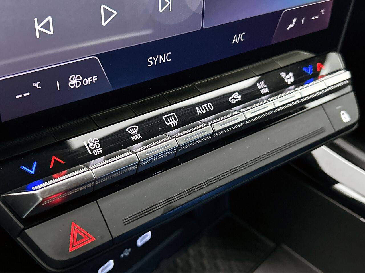 Renault Austral E-Tech full hybrid 200PK techno esprit Alpine / Camera / Elektr. achtreklep / Carselexy