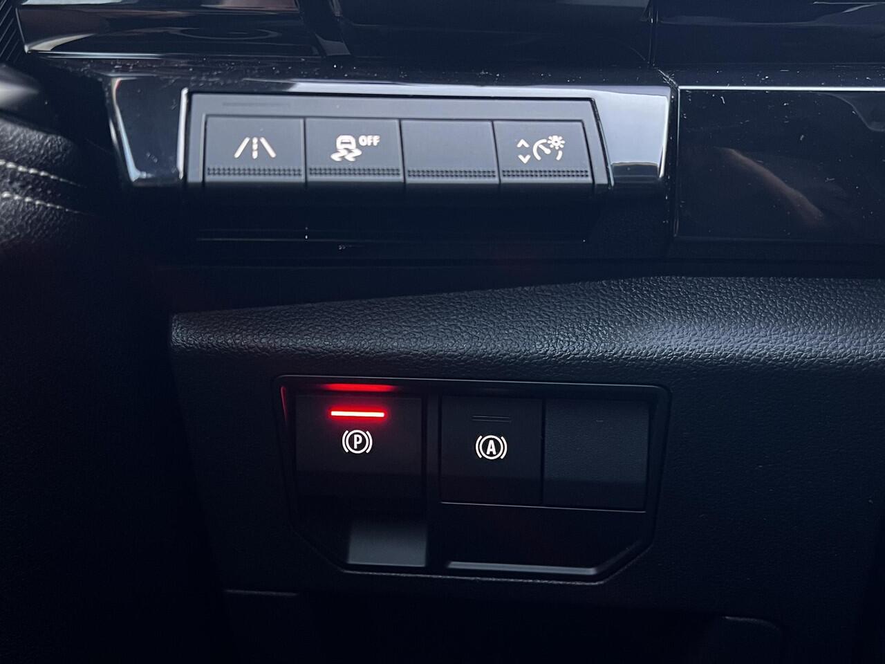 Renault Austral E-Tech full hybrid 200 techno / 1.500kg Trekgewicht / Dealer onderhouden / Navigatie / Apple Carplay Android / 19" LM wielen /