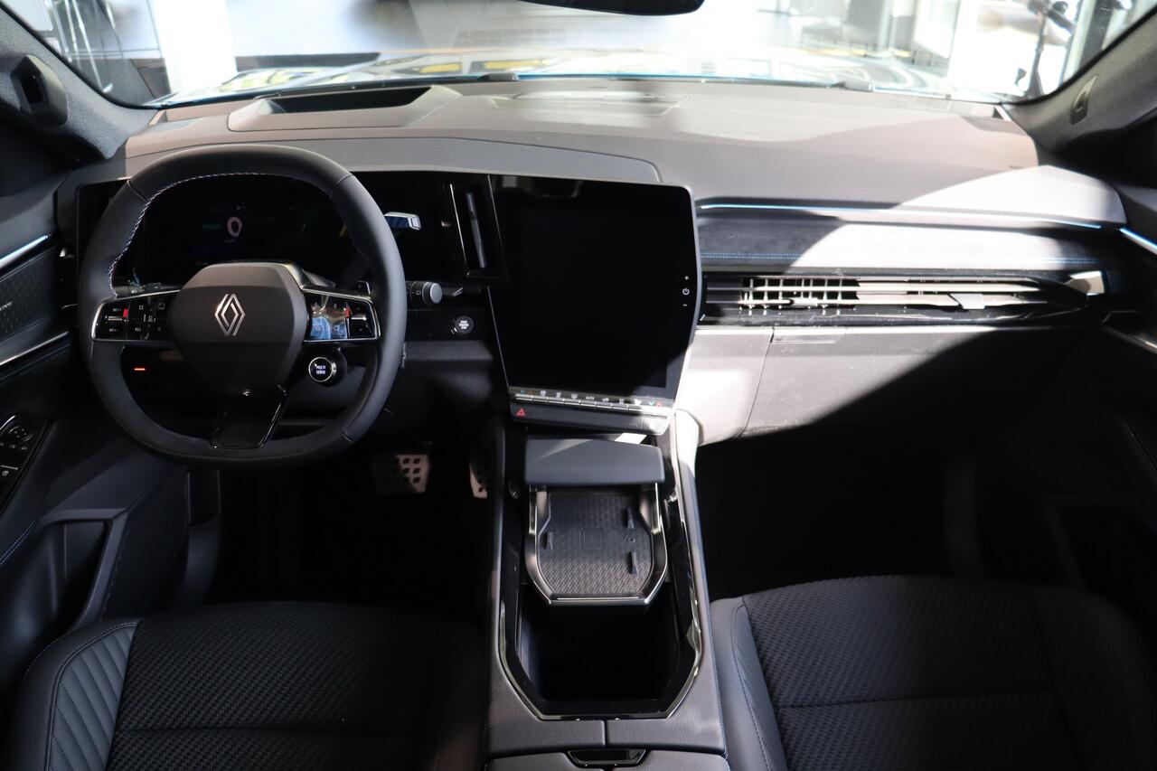 Renault Austral 1.2 E-Tech full hybrid 200 iconic esprit Alpine | ¤1000 voordeel | Nieuw uit voorraad | 4 Control | Adaptive Cruise | Panoramadak | Harman Kardon