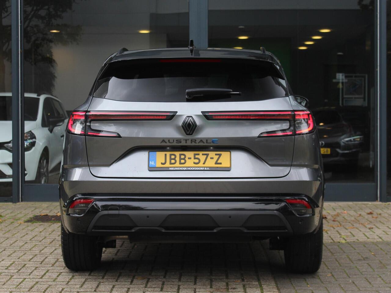 Renault Austral 1.2 E-Tech Full Hybrid 200 techno esprit Alpine / 20.000KM / PACK LOUNGE / PACK SAFETY / NAVI / CAMERA / PACK SOLID / STOELV. / STUURV. / VOORRUITV. / 20'' LMV