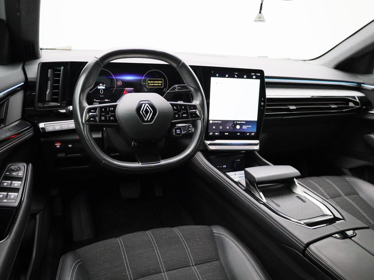 Renault Austral 1.2 E-Tech full hybrid 200 techno | Achteruitrijcamera | Apple CarPlay/Android Auto | Blind Spot Warning | Climate Control | Cruise Control | Draadloze Oplader | Grootlichtassistent | Keyless | Parkeersensoren Voor en Achter |