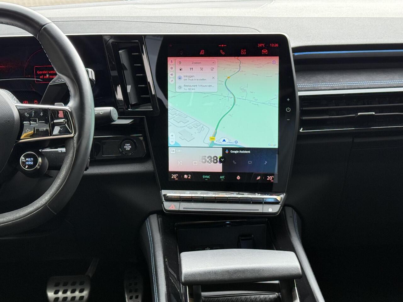 Renault Austral 1.2 E-Tech full hybrid 200 techno esprit Alpine | Trekhaak | Google Maps geïntegreerd | Cruise adaptief | Achteruitrijcamera | LED | Key-less | Elektrische achterklep | Lichtmetaal 20'' |