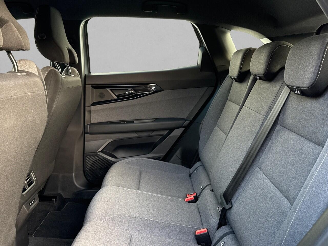 Renault Austral 1.2 mild hybrid 160 EDC Evolution / CAMERA / STOEL/STUUR EN VOORRUITVERWARMING / FABRIEKSGARANTIE TOT 05.2027