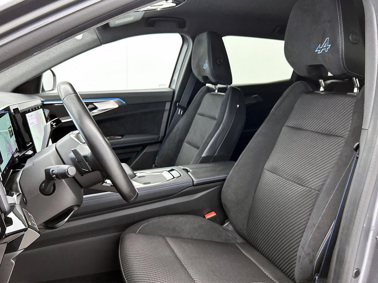 Renault Austral 1.2 E-Tech Full Hybrid Techno Esprit Alpine 200PK | Google Navigatie | Adaptieve Cruise Control | 360 Camera | Stoel- en Stuurverwarming | 20'' Zwarte Inch Lichtmetalen Velgen | Apple CarPlay & Android Auto