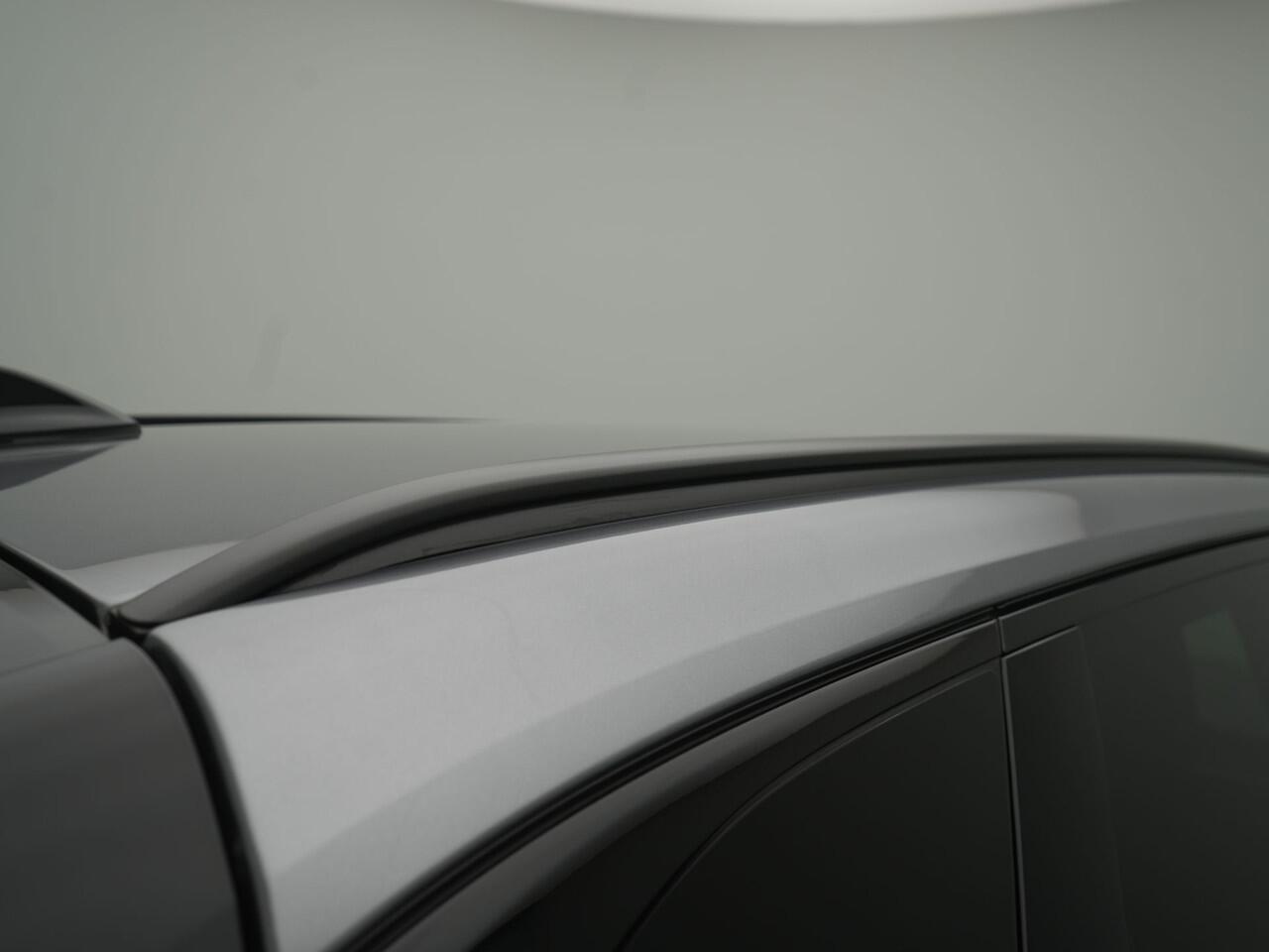 Renault Austral TCe 160 X-tronic Techno Esprit Alpine - RIJKLAARPRIJS - 360 Graden Camera - Adaptive Cruise Control - 1800 kg trekgewicht!