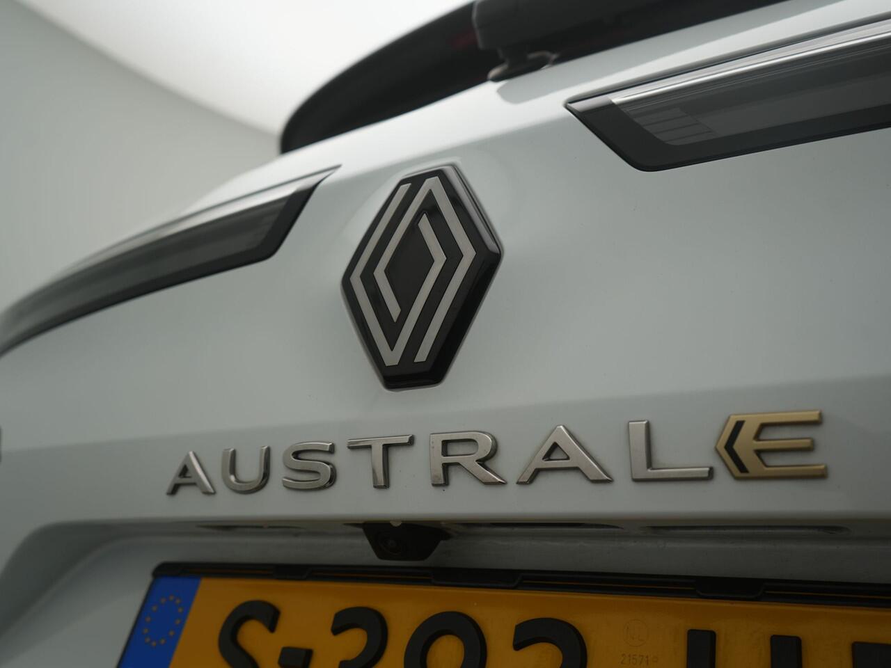 Renault Austral E-Tech Full Hybrid 200 Iconic - RIJKLAARPRIJS - All Seasonbanden - Adaptive Cruise Control - 360 Graden Camera - Panoramadak