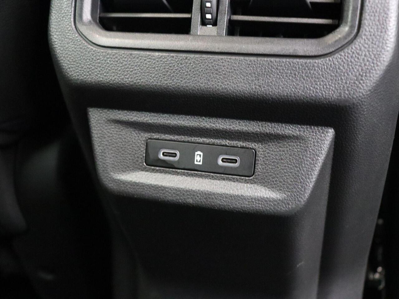 Renault Austral 1.2 E-Tech full hybrid 200 techno esprit Alpine | Stoelverwarming | Elektrische voorruitverwarming | Adaptive cruise control |