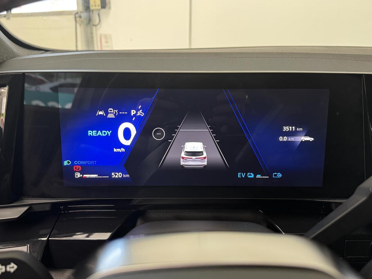 Renault Austral 1.2 E-Tech full hybrid 200 techno esprit Alpine ACHTERUITRIJCAMERA | PACK SAFETY | PARELMOER LAK