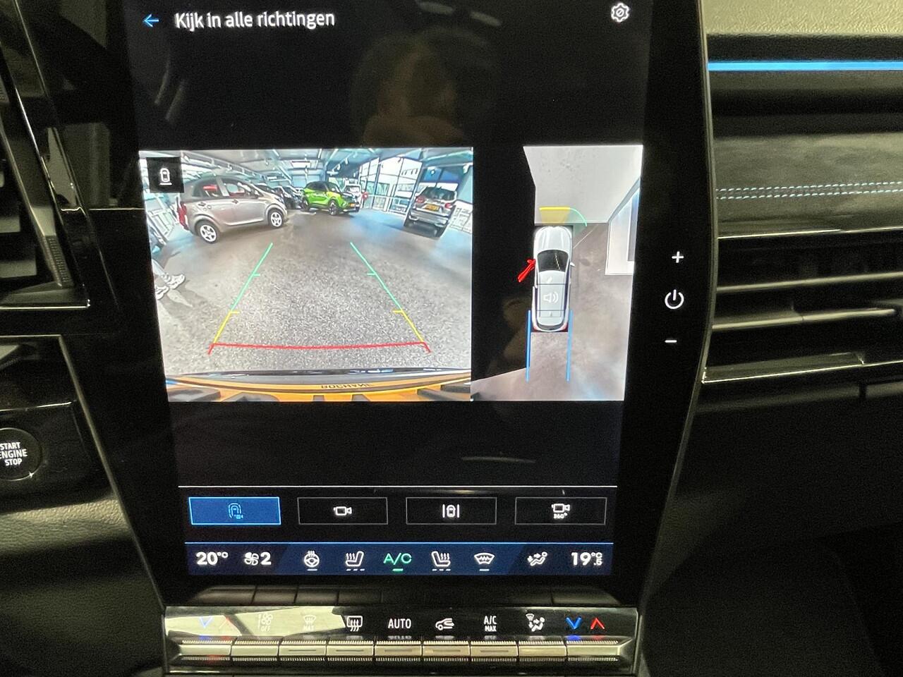 Renault Austral 1.2 E-Tech full hybrid 200 iconic esprit Alpine | Panoramadak | Navigatie | 360 camera | Adaptieve cruise controle