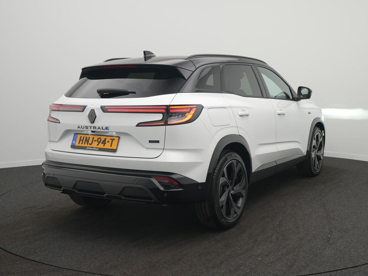 Renault Austral E-Tech Full Hybrid 200 Iconic Esprit Alpine - RIJKLAARPRIJS - Panoramadak - Harman Kardon Audio - 360 Graden Camera - Adaptieve Cruise Control