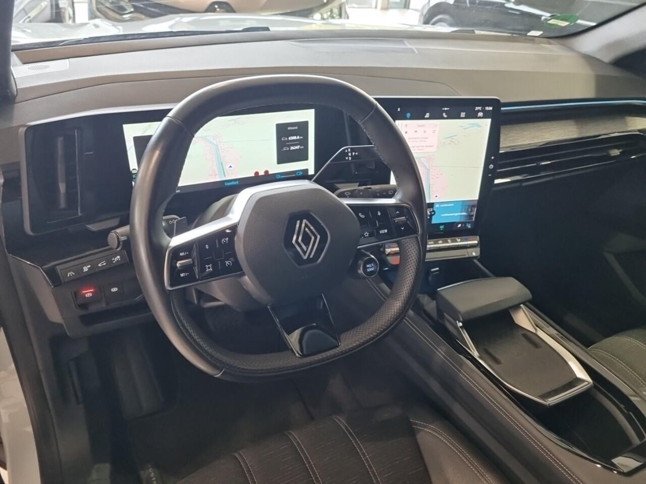 Renault Austral 1.2 E-Tech full hybrid 200 techno TREKHAAK / CAMERA / ELECTRISCHE KOFFERDEKSEL / FABRIEKSGARANTIE TOT 01.2028