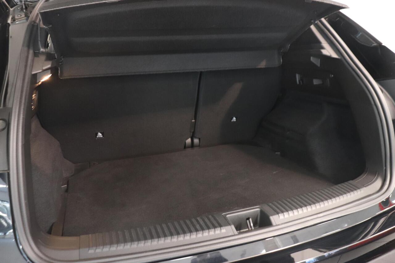 Renault Austral 1.2 mild hybrid advanced 130 techno | Camera | Google navigatie | Voorruitverwarming | Dode hoek detectie | Climate control | AppleCarplay AndroidAuto |