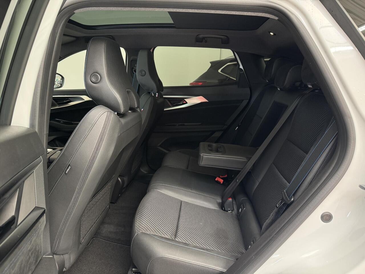 Renault Austral E-Tech full hybrid 200 iconic esprit Alpine | Panoramadak | Harman/Kardon | 360 Camera | DEMO