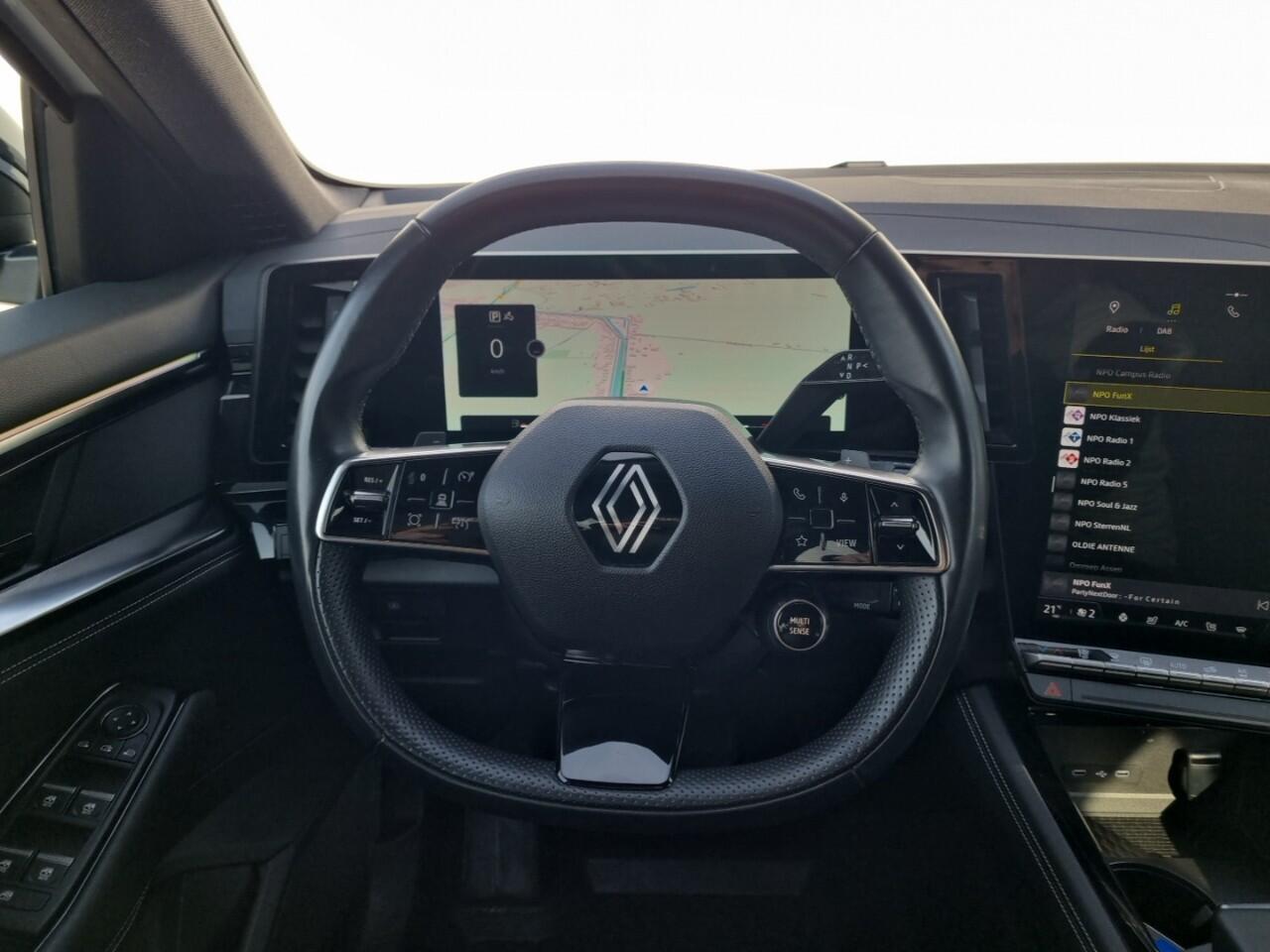 Renault Austral 1.2 Mild Hybrid 160 Techno EDC / AUTOMAAT / CAMERA / 19 INCH / 1800 KG TREKGEWICHT