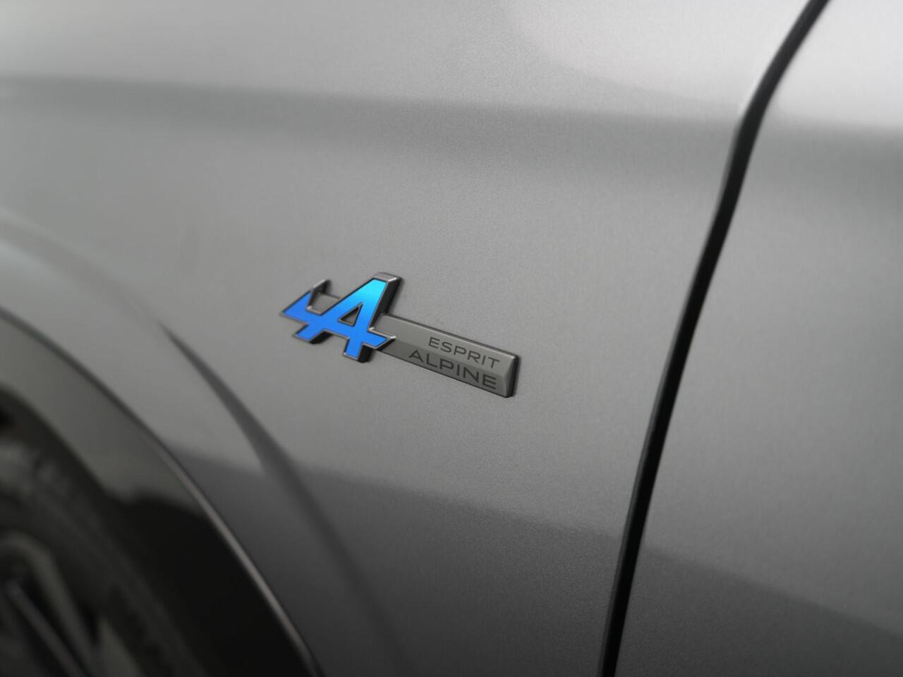 Renault Austral TCe 160 X-tronic Techno Esprit Alpine - RIJKLAARPRIJS - 360 Graden Camera - Adaptive Cruise Control - 1800 kg trekgewicht!